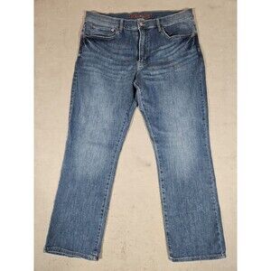 Lucky Brand 223 Straight Jean Mens 34x32 (36x30) Blue Whiskered Coolmax Stretch